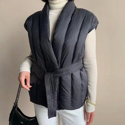Stylische Pufferweste Damen Gürtel Mantel