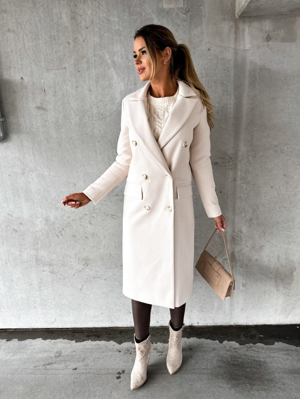 Elegante Damenwinterjacke Warm und Stilvoll - IdealeKleiden