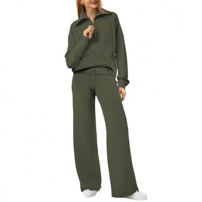 Damen Sportset mit Stehkragen und Hosenträger