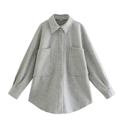 Damen Wolljacke Oversized mit Taschen und Chic Design