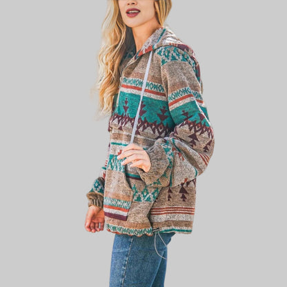 Stylische Hoodie Mit Einzigartigem Design