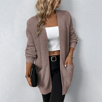 Stilvolle Damenstrickjacke Modern Cut
