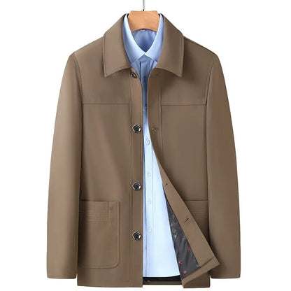 Freizeitjacke Mit Aufgesetzten Taschen Und Knöpfen