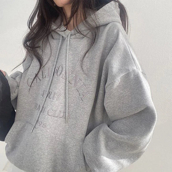 Große Damen Hoodie Mit Stickerei Design