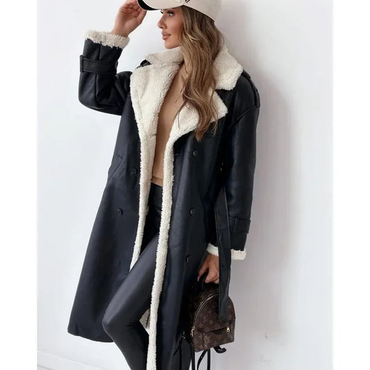 Stilvolle Damenjacke Luxus Design - IdealeKleiden