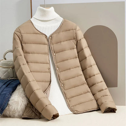 Leichte Damenjacke Slim Fit Daunenmantel