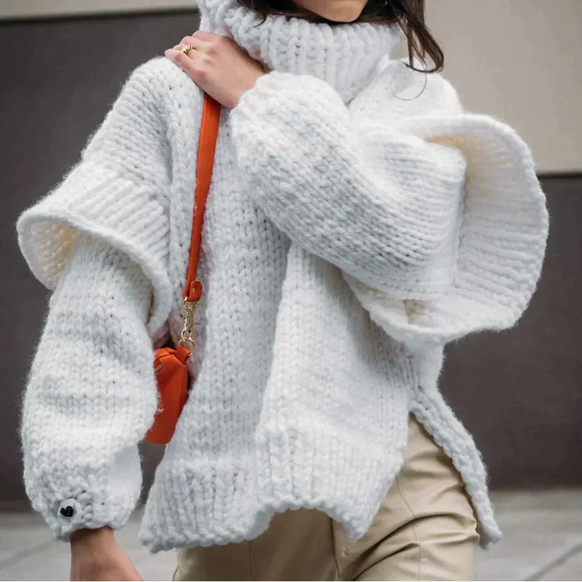 Klassisches Kleid Oversized Rollkragen