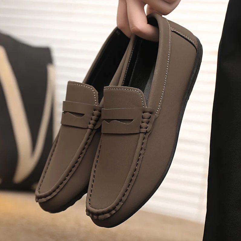 Stilvolle Herren Loafer Schuhe Vielfältige Farben
