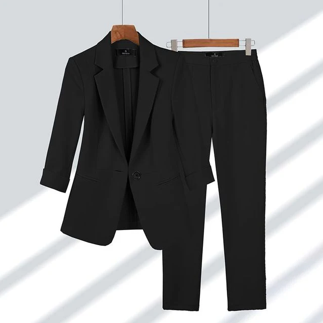 Stilvolles Damen-Anzug-Set Blazer Hose