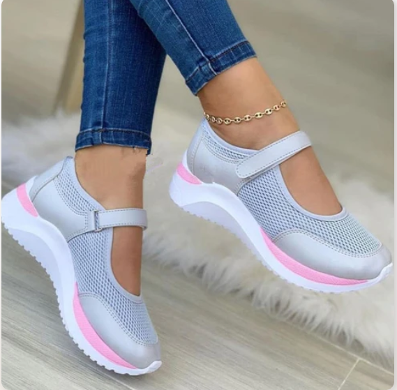 Stylische Sneaker mit dicken Sohlen - IdealeKleiden