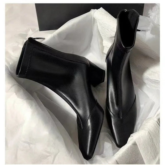 Stilvolle Stiefel Damen High Heels Chunky Spitze - IdealeKleiden