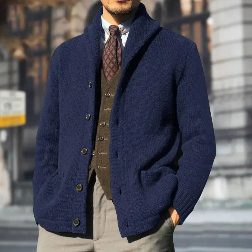 Finn Strickcardigan MIT Knöpfen & Taschen