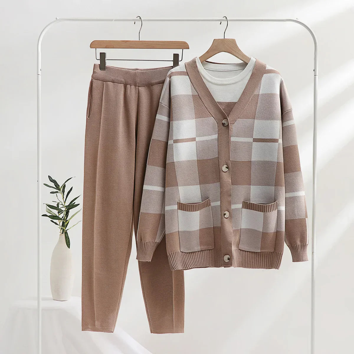 Weiches 3-Teil-Kleidungsset Damen