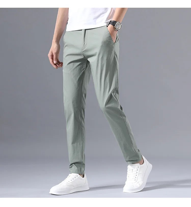 Schmale Herren-Hose Modern Slim Fit Chino
