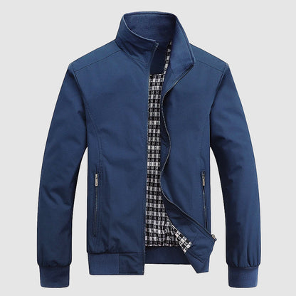 Modische Bomberjacke Frauen Style
