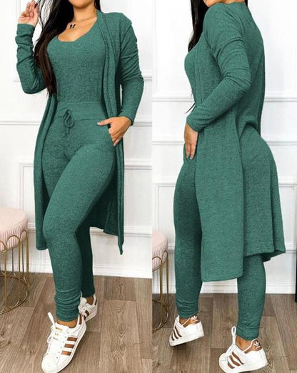 Schmale Jumpsuit mit Jacke