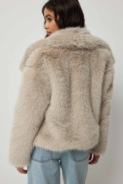 Übergroße Plüschjacke Faux Pelz Mantel Winter - IdealeKleiden