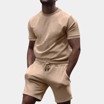 Lässiges Herren Set: Kurzarm T-Shirt und Shorts