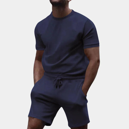 Lässiges Herren Set: Kurzarm T-Shirt und Shorts - IdealeKleiden