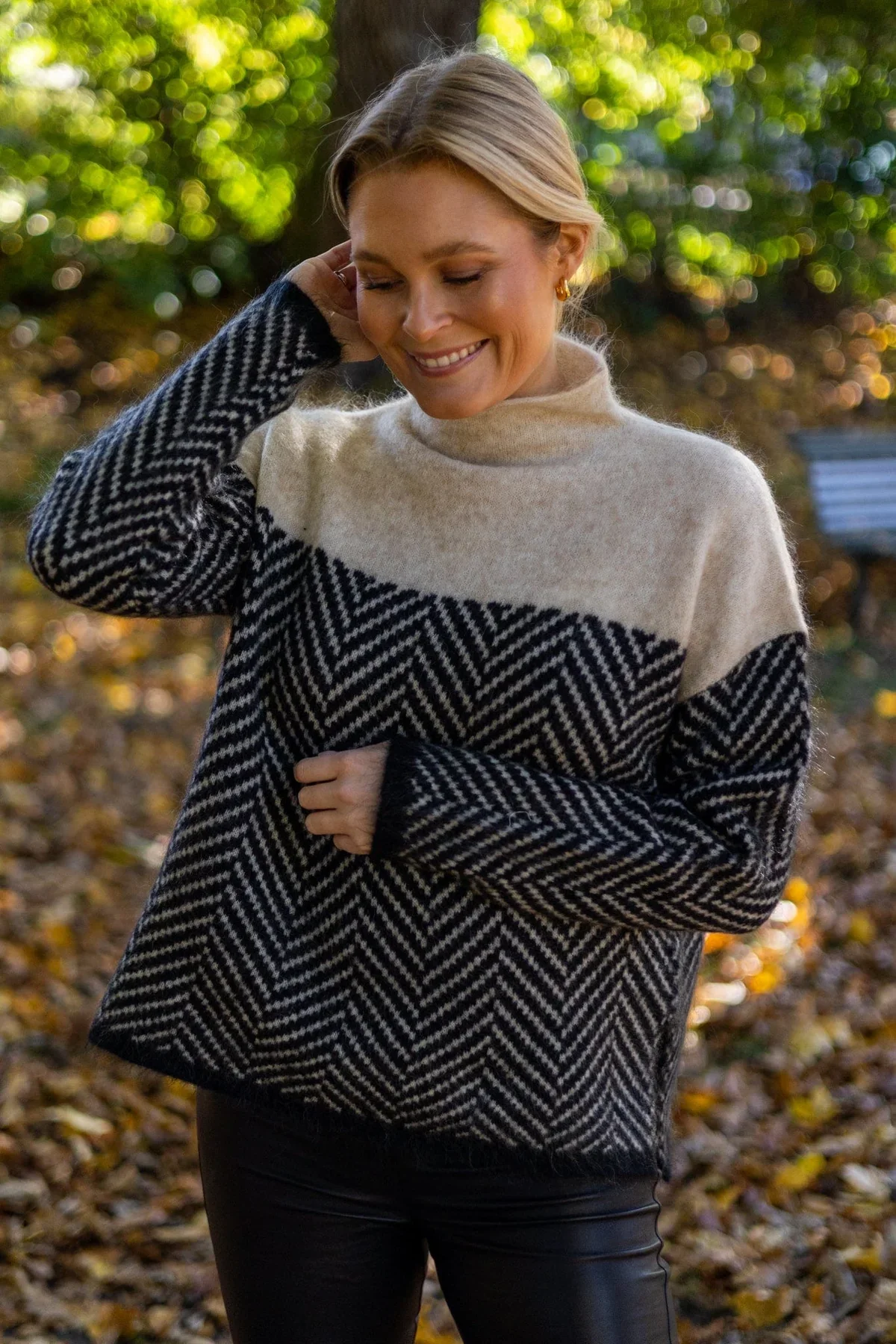 Weiche Rollkragen Sweater Grobstrick Damenpullover - IdealeKleiden