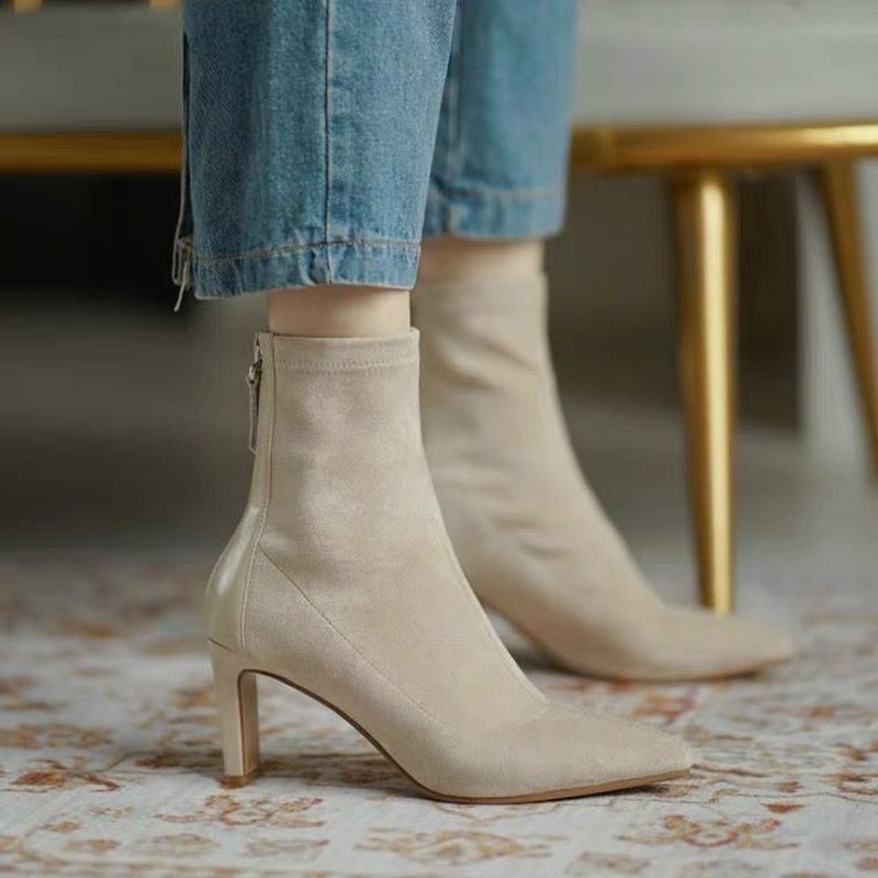 Stilvolle Stiefel für Damen - IdealeKleiden