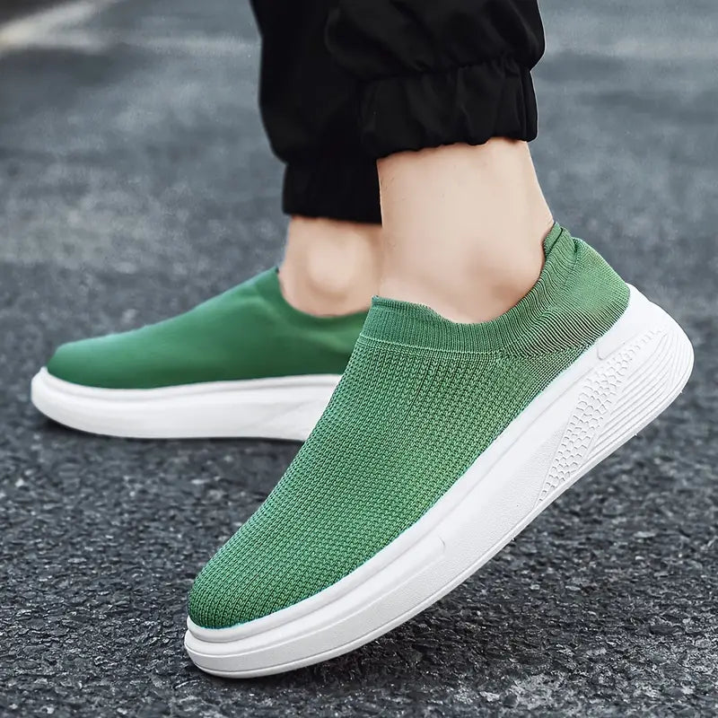 Lässige Slip-On Schuhe Herren Mode - IdealeKleiden