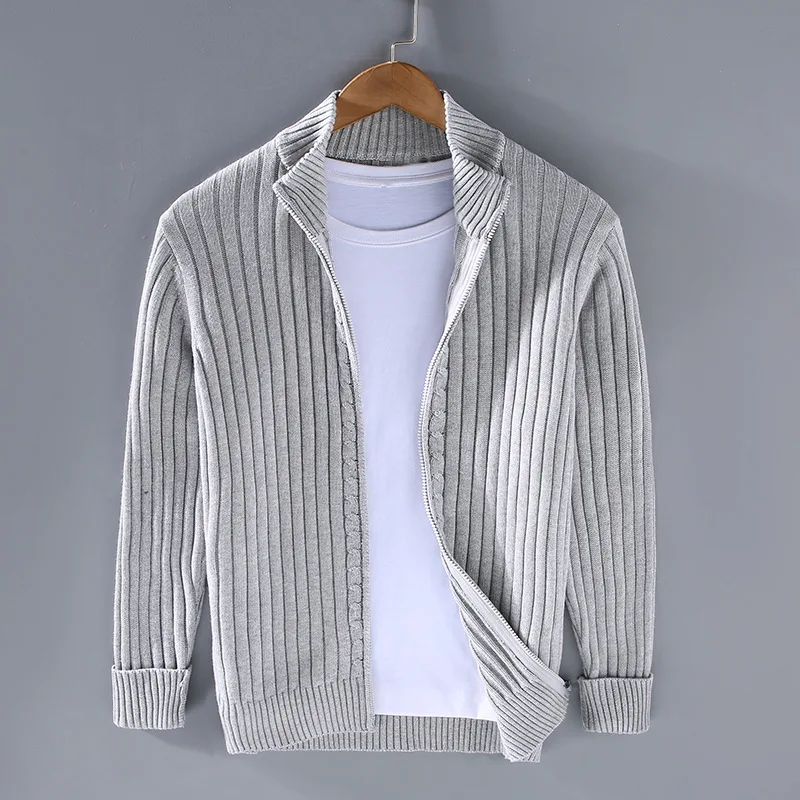 Modischer Cardigan mit Reißverschluss