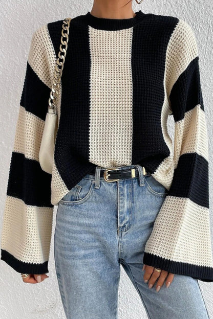 Stylische Frauenkleidung | Glockenärmel Pullover mit Kontraststreifen