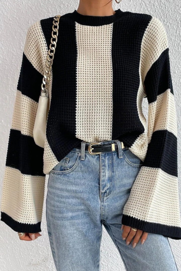 Stylische Frauenkleidung | Glockenärmel Pullover mit Kontraststreifen