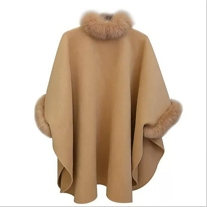 Stylischer Frauenpelz Mantel Elegant Lang