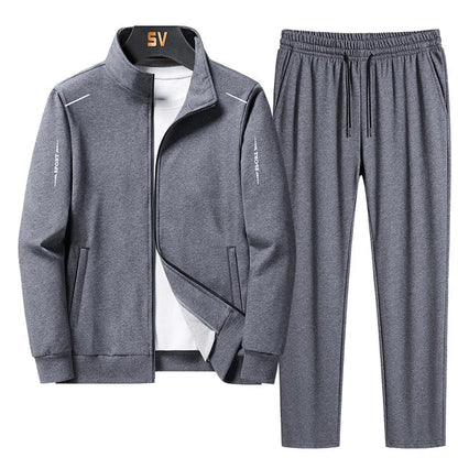Praktischer Trainingsanzug - Komfortables Sport-Outfit mit Jogginghose