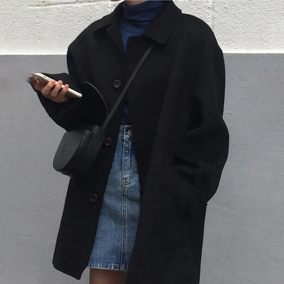 Elegante Damenjacke Wollig Lockere Passform Hüftlang