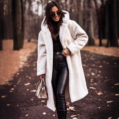 Wintermantel Oversized Wolle Kapuze