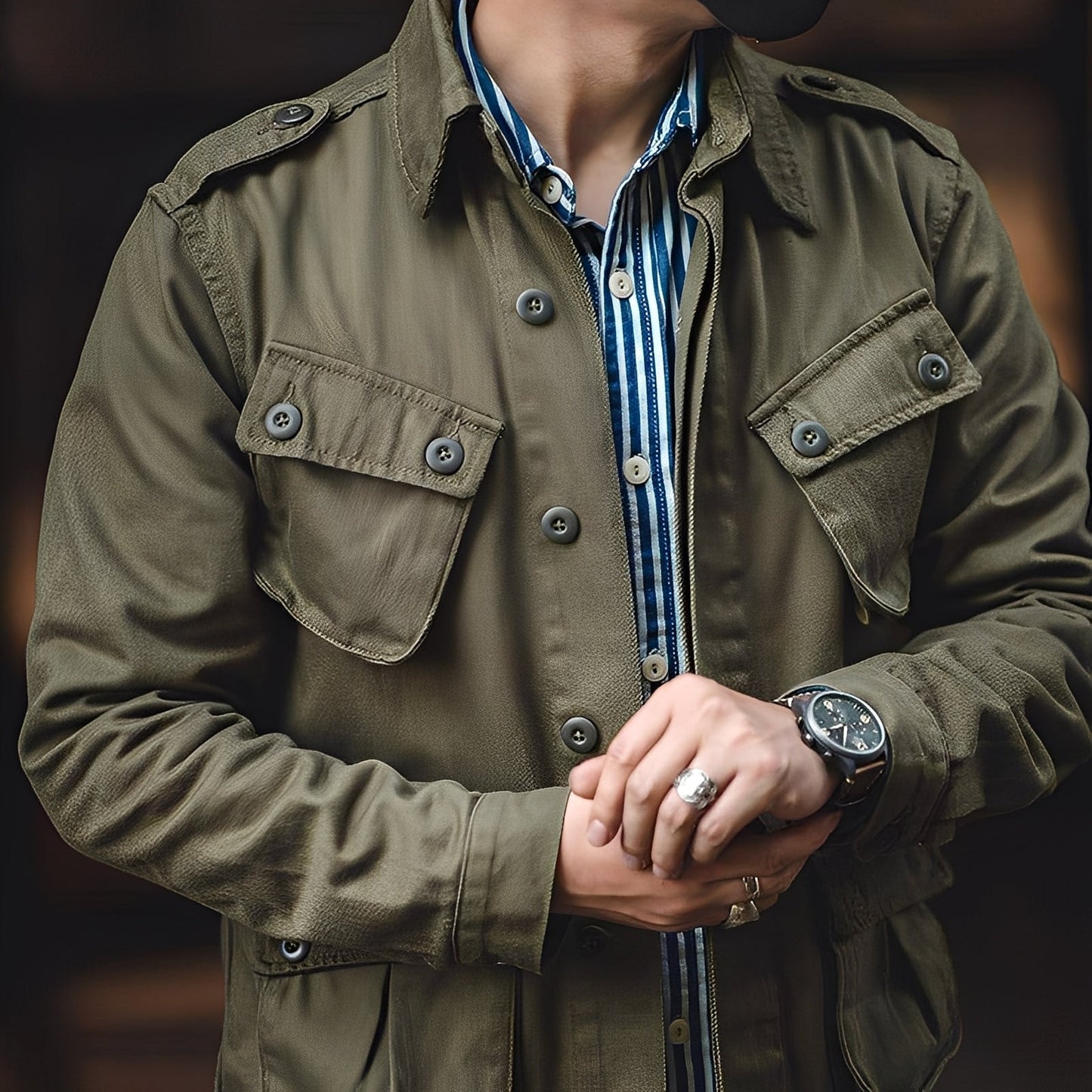 Stilvolle Herrenjacke mit vielen Taschen
