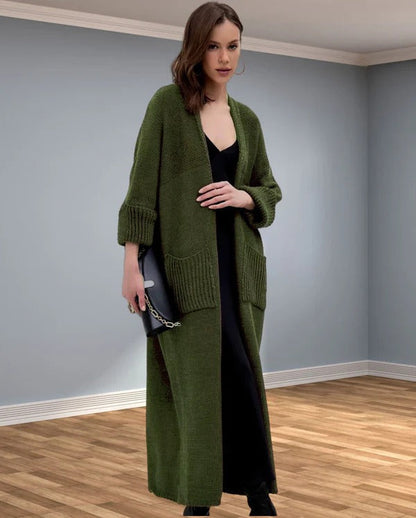 Strickmantel Oversized mit V-Ausschnitt und Taschen