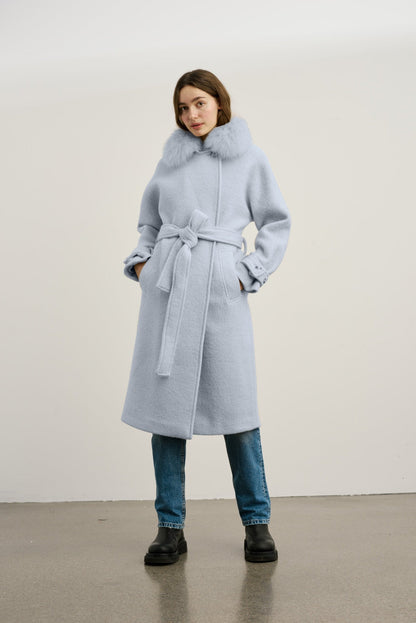 Eleganter Damenmantel Geradegeschnitten