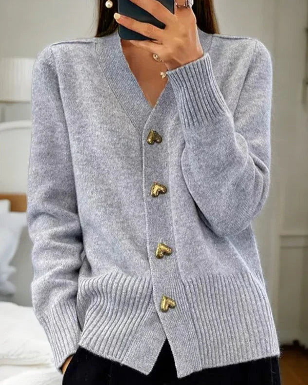 Weicher Strickcardigan mit Herzknöpfen Frauen - IdealeKleiden