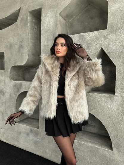Modische Faux-Fur-Jacke Elegant & Chic