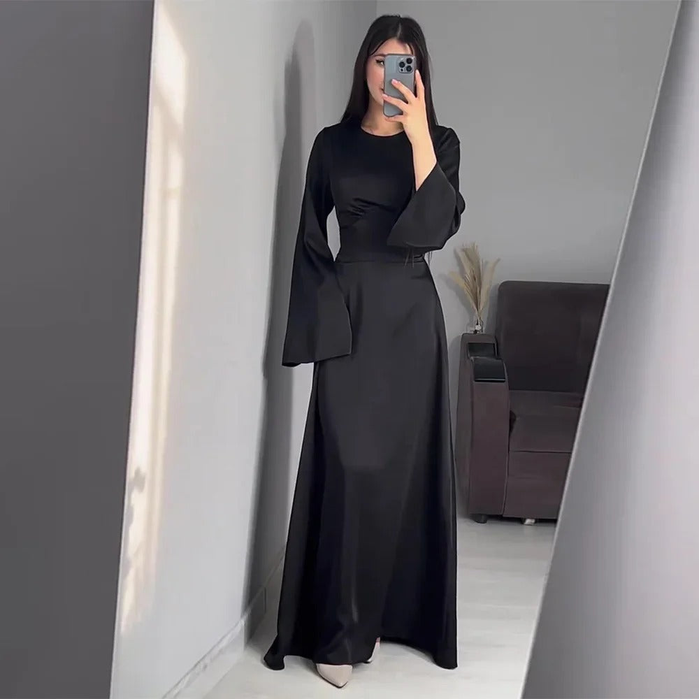 Elegantes Damen Maxikleid Langärmlig Tailliert - IdealeKleiden
